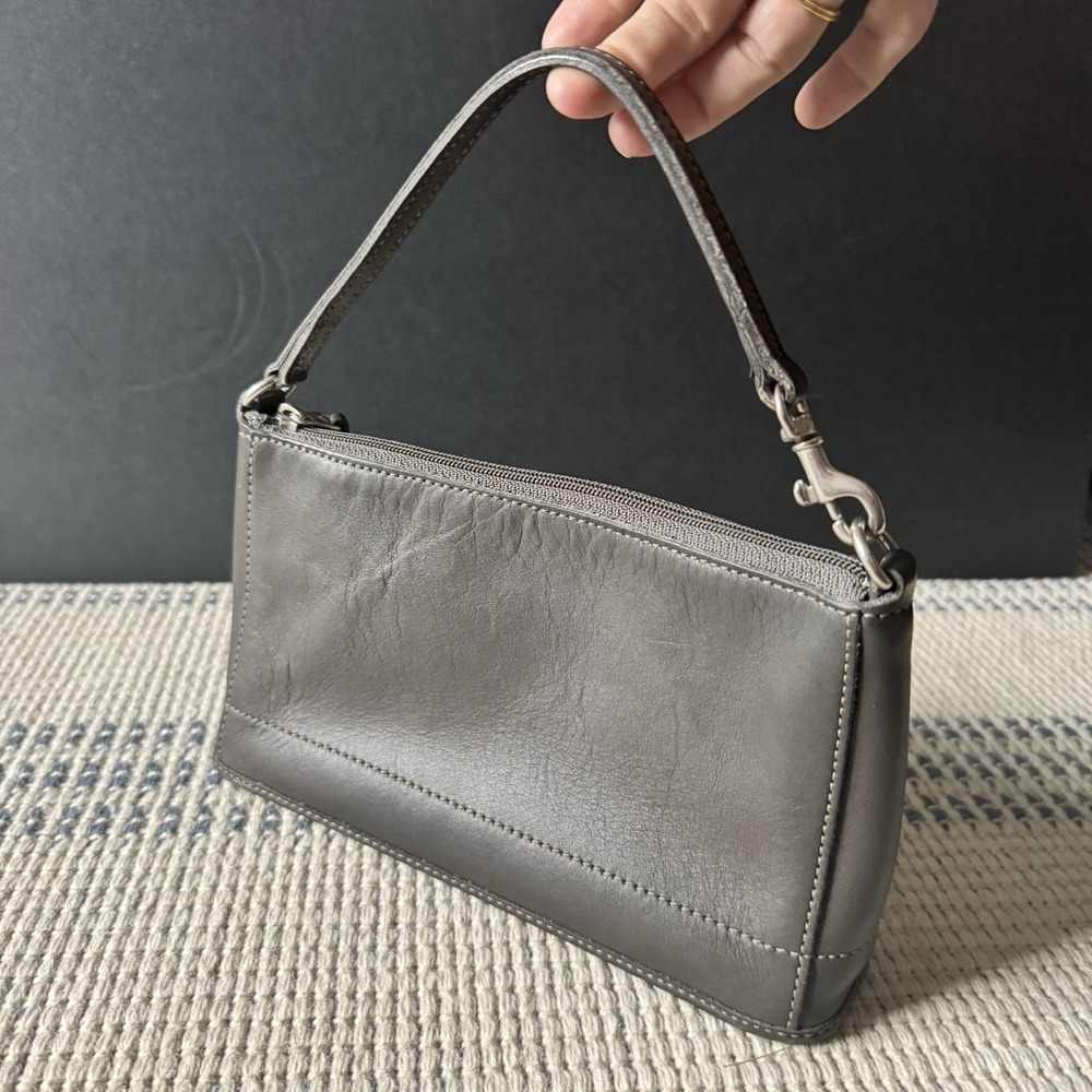 バッグ COACH Y2K Black Leather Accessory Pouch Y2k Vintage Coach 9311 Leather Accessory Pouch Dark K… - Gem